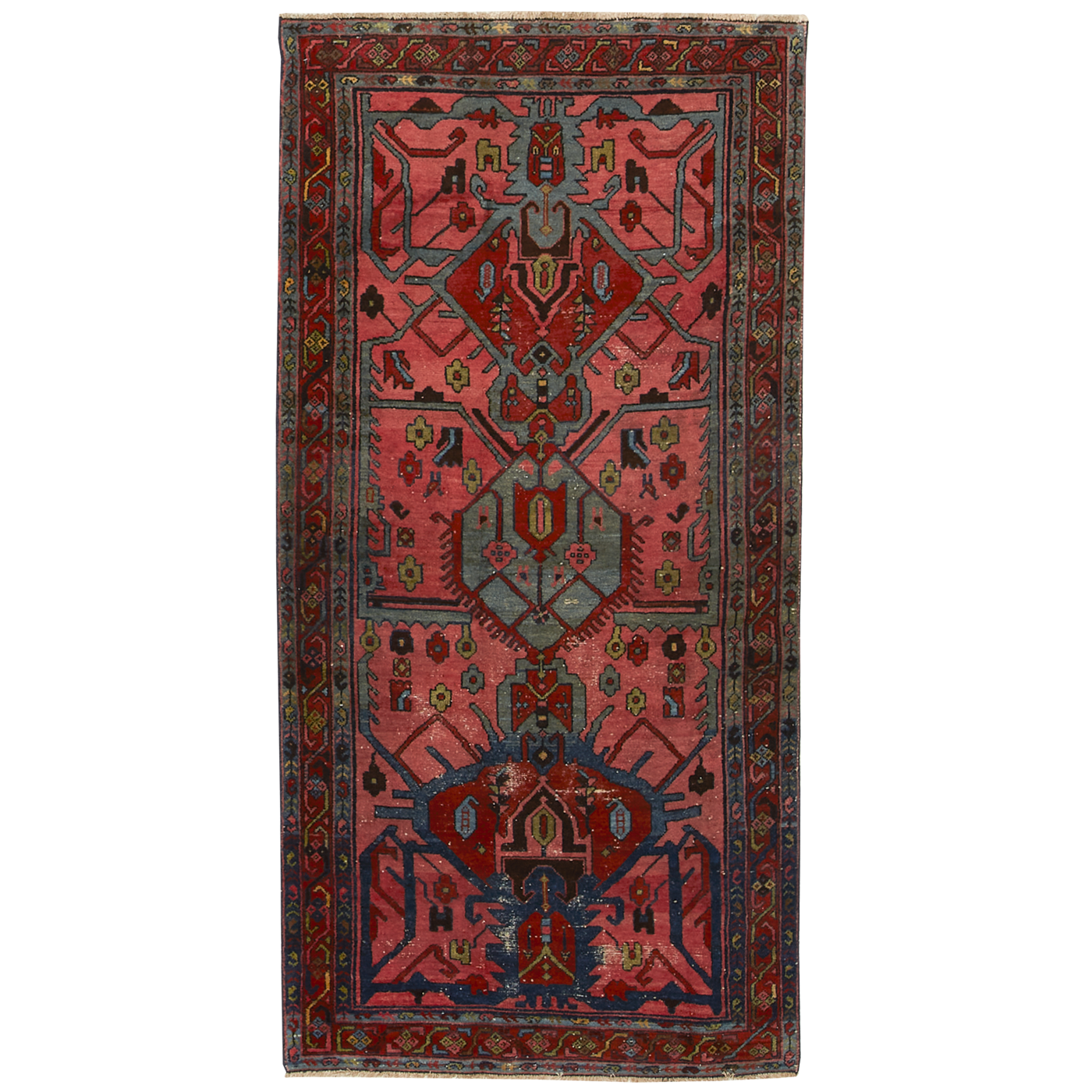 For generations, Elte has worked with expert local rug pickers throughout Morocco, Iran, Turkey and Europe to source vintage and antique rugs.