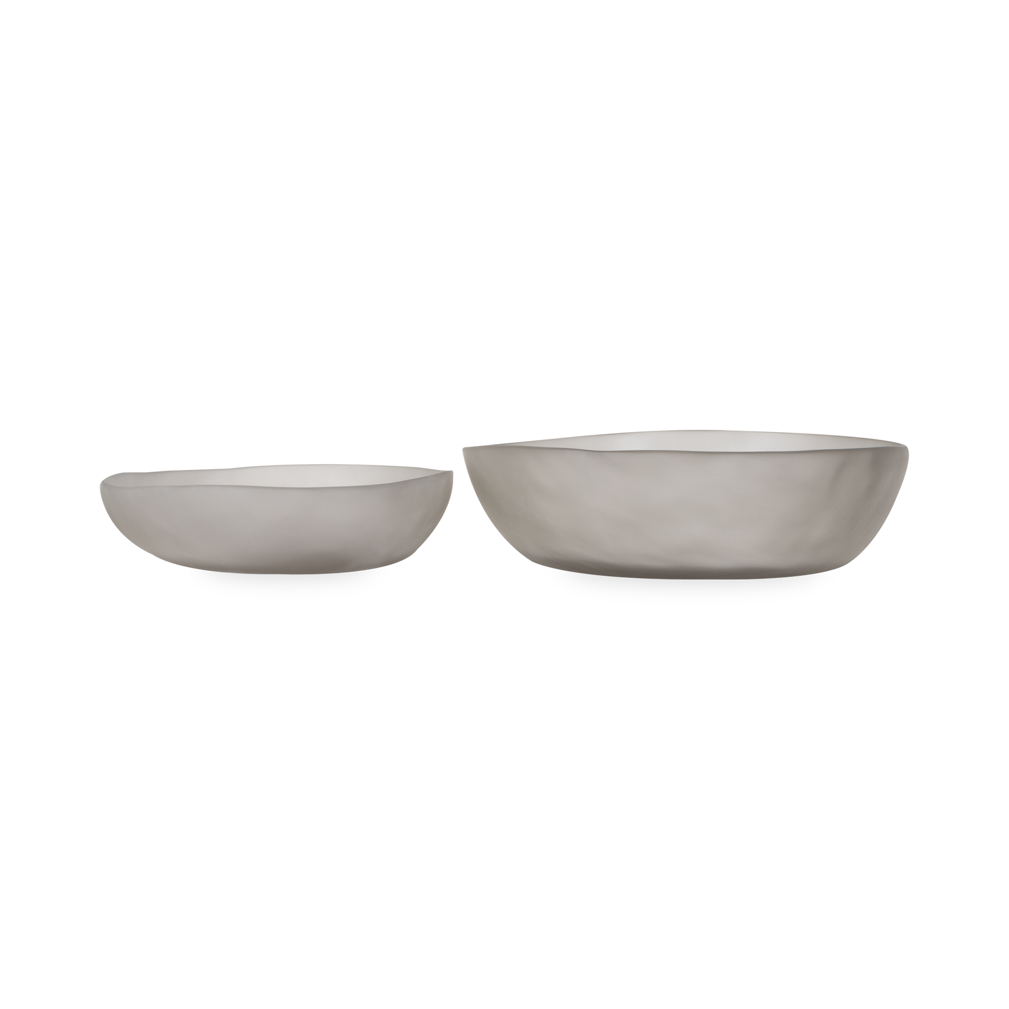 Full of organic appeal, the Resin Bowl makes a modern statement.